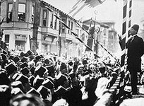 220px-Ataturk-1924-Bursa-public.jpg